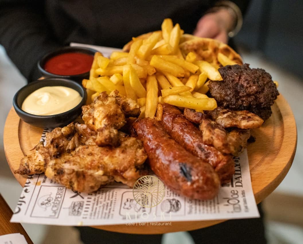 Ποικιλία Κρεατικών (2 ατόμων /  4 ατόμων)